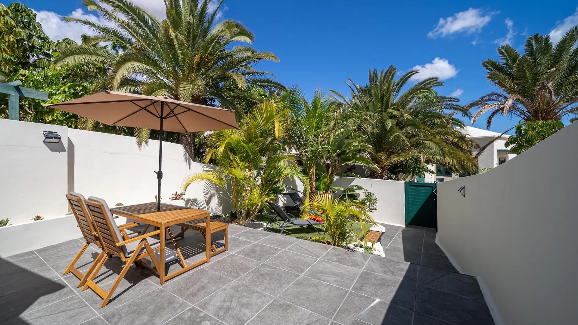 Villa Las Marias Suite - Playa Roca Residence コスタ・テギセ スペイン
